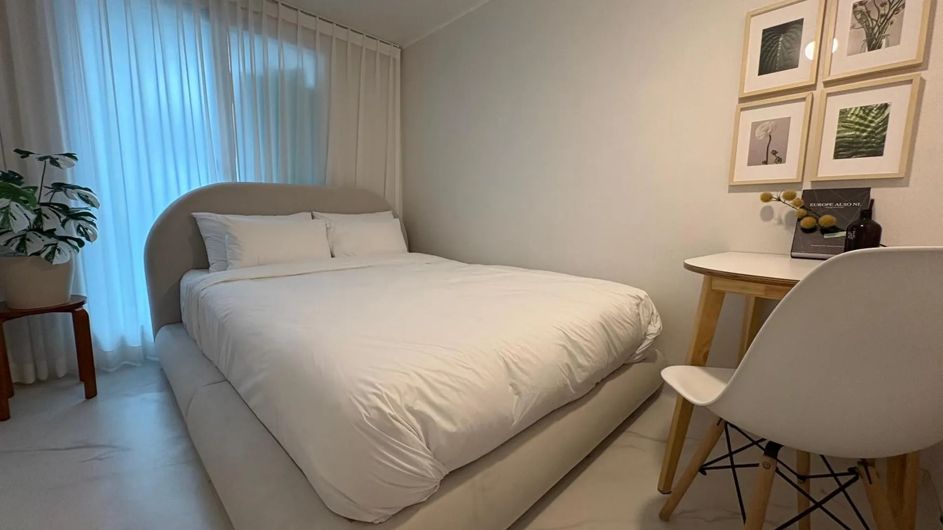 Modernstay Hongdae#Mangwon Local Market 10Mins, Hongdae, Airport Bus, Hanriver Park 10Min,Family Seoul Apartment
